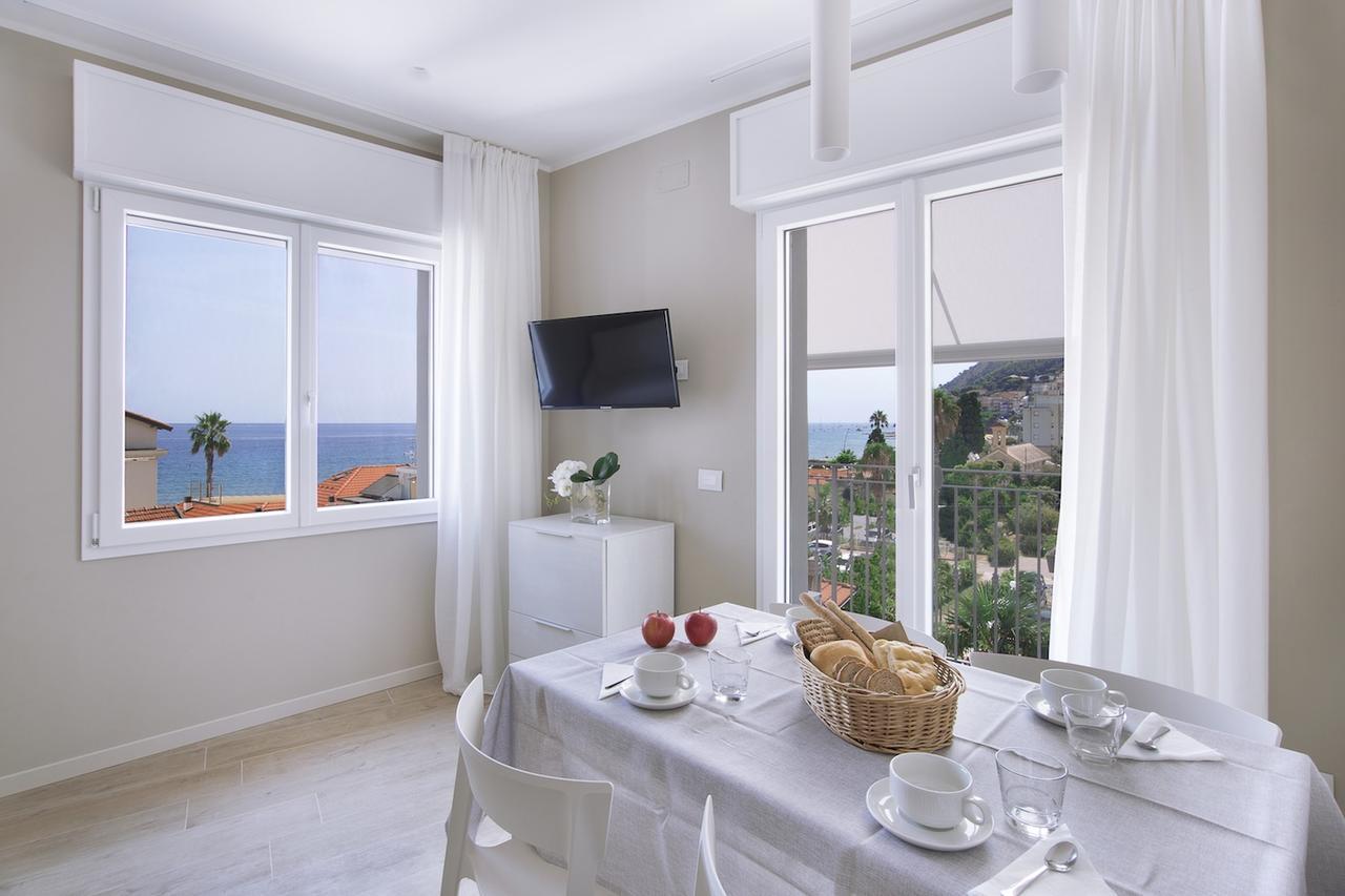 לאיגואליה Residence Dolcemare מראה חיצוני תמונה
