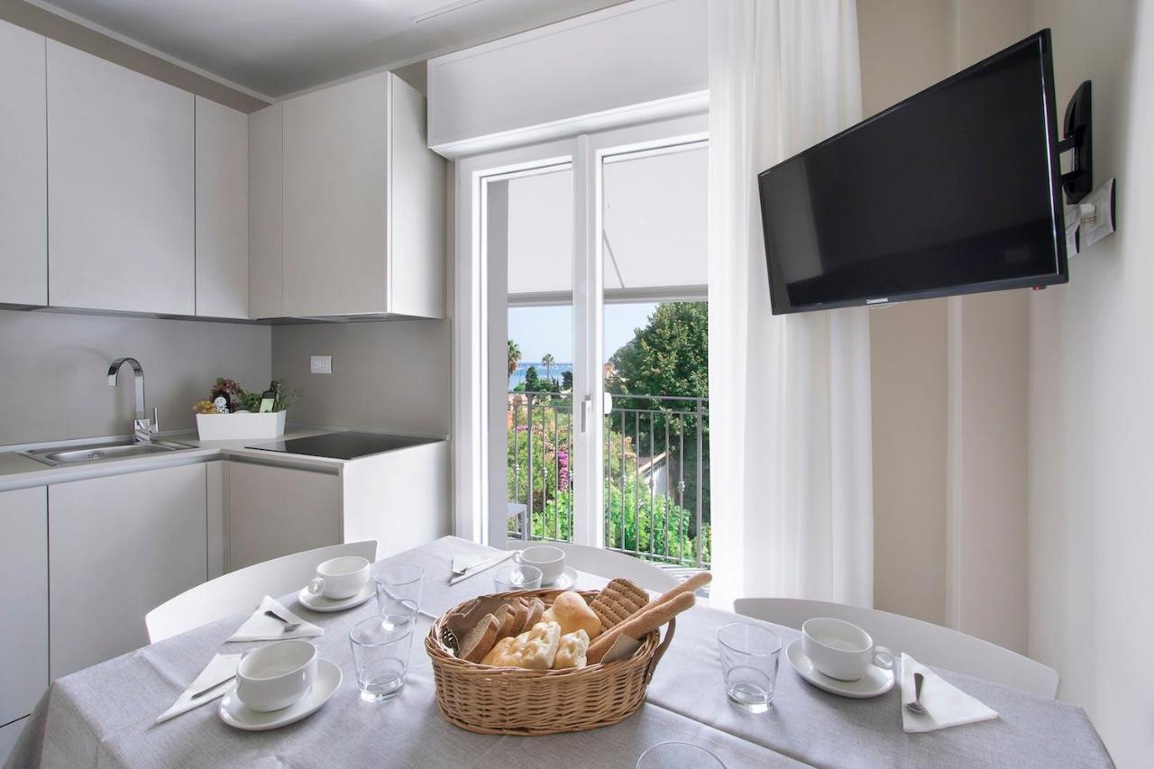 לאיגואליה Residence Dolcemare מראה חיצוני תמונה